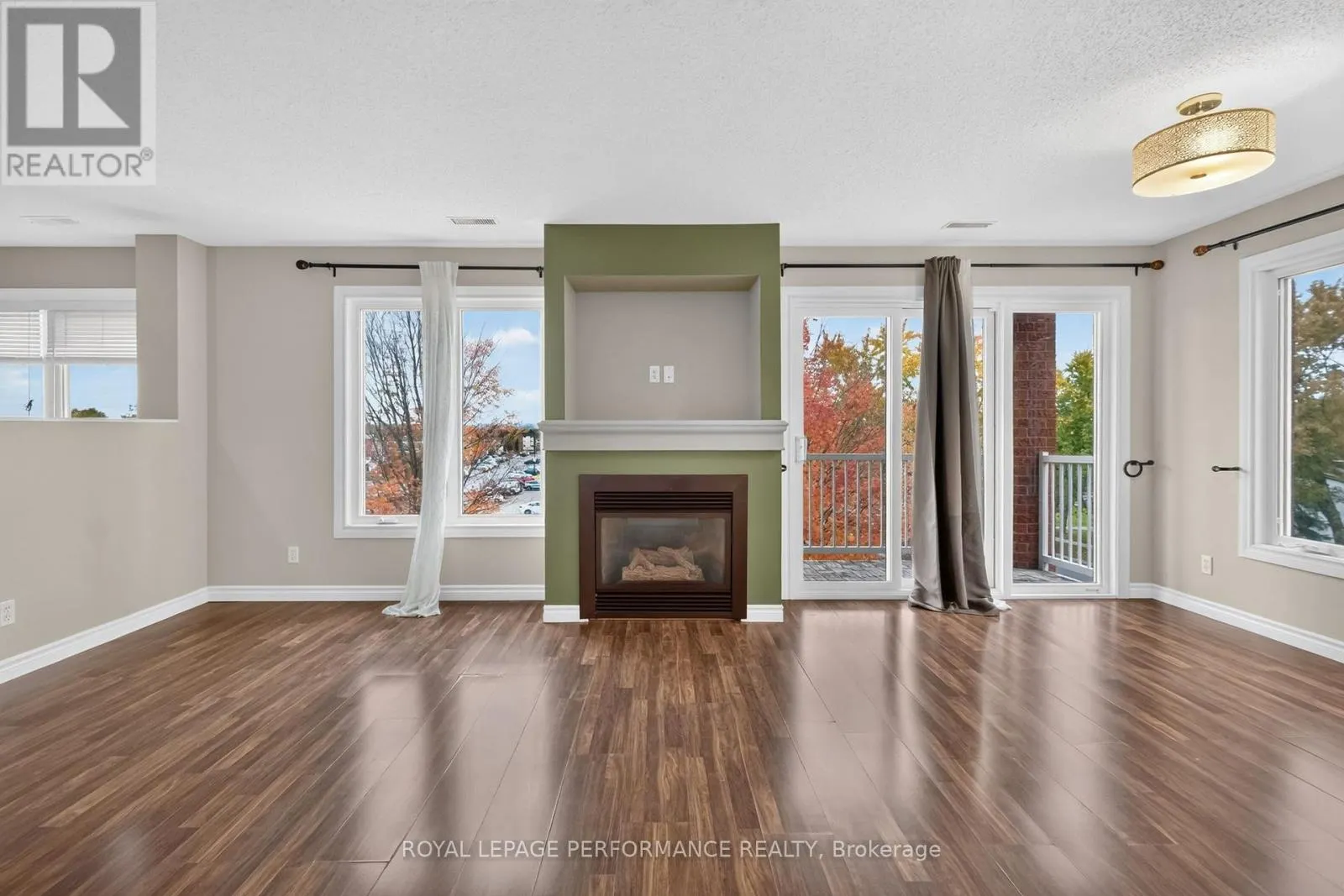 1602 LOCKSLEY LANE
