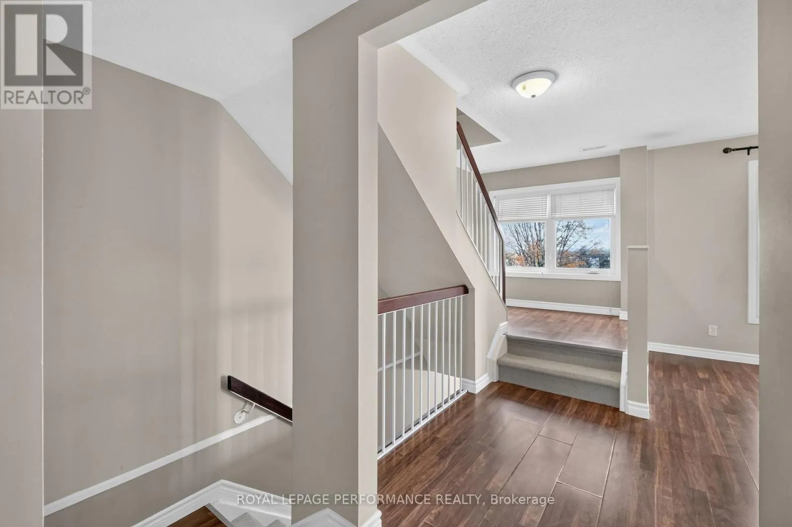 1602 LOCKSLEY LANE
