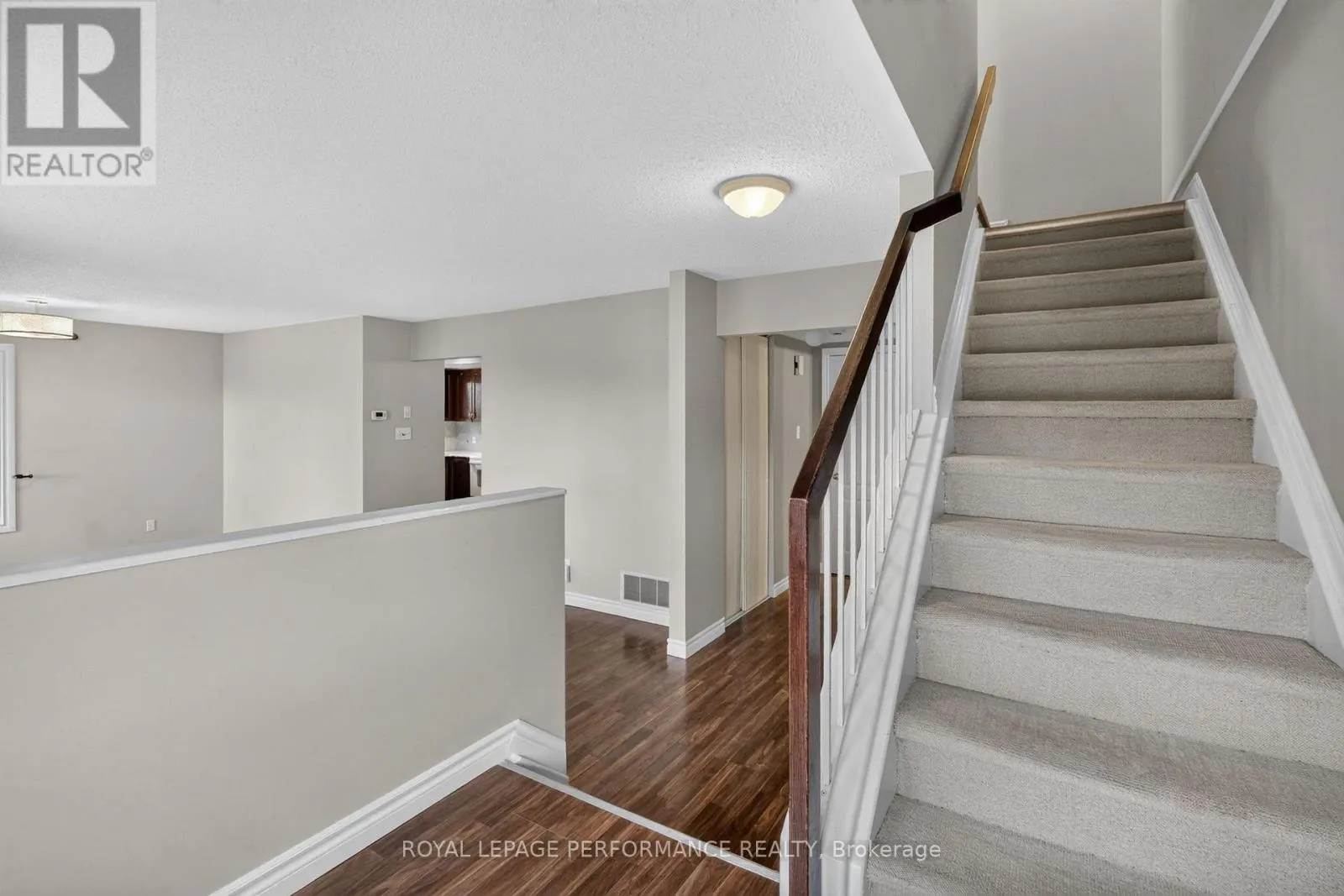 1602 LOCKSLEY LANE