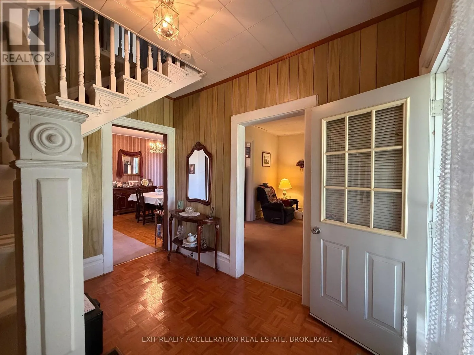 5 BRIDGE STREET W