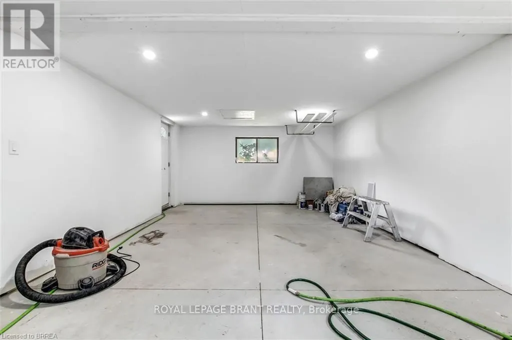 22 KENSINGTON AVENUE
