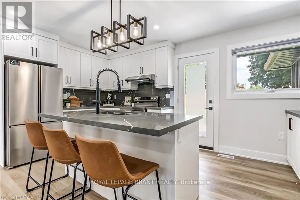 22 KENSINGTON AVENUE