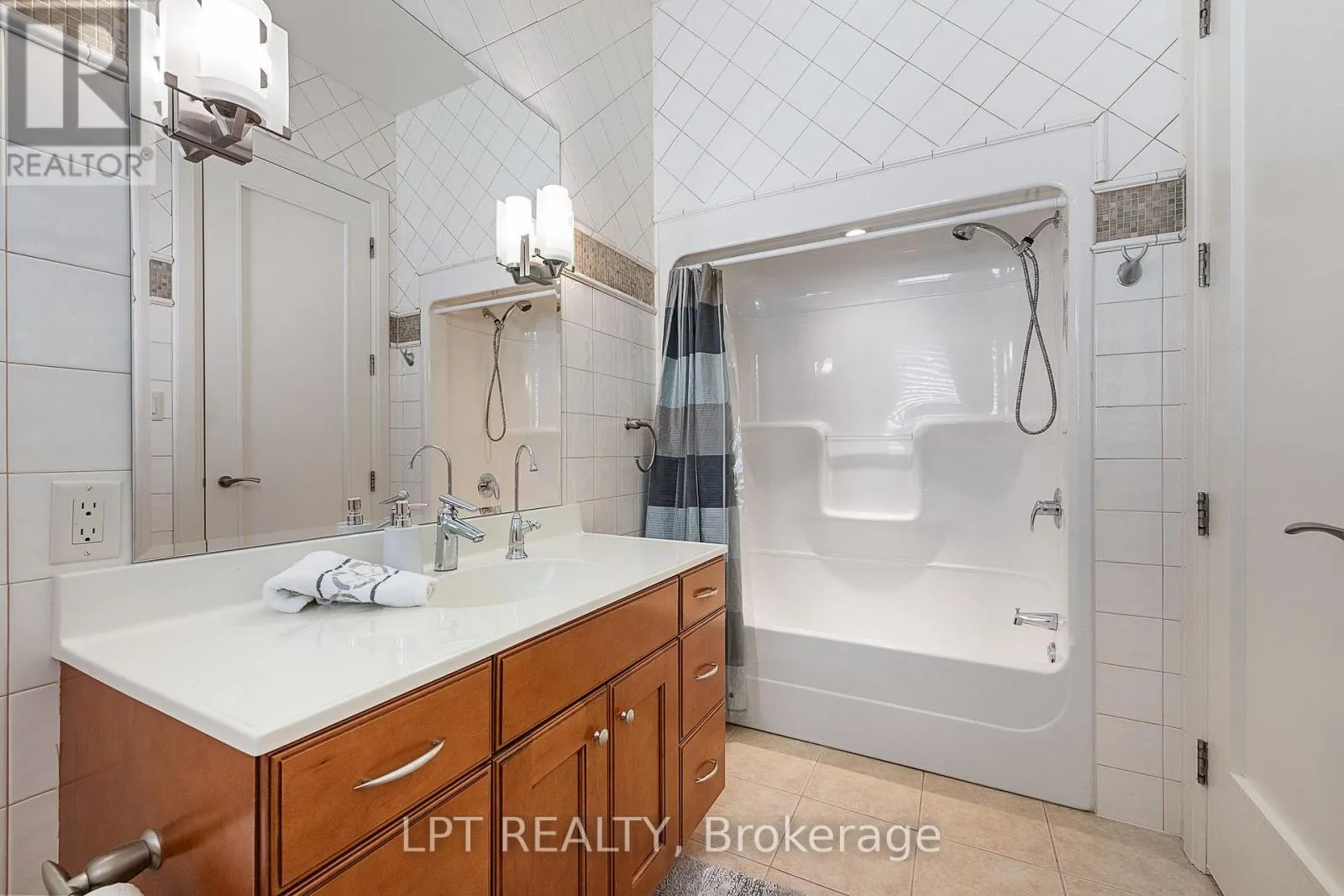 431 LOCKMASTER CRESCENT