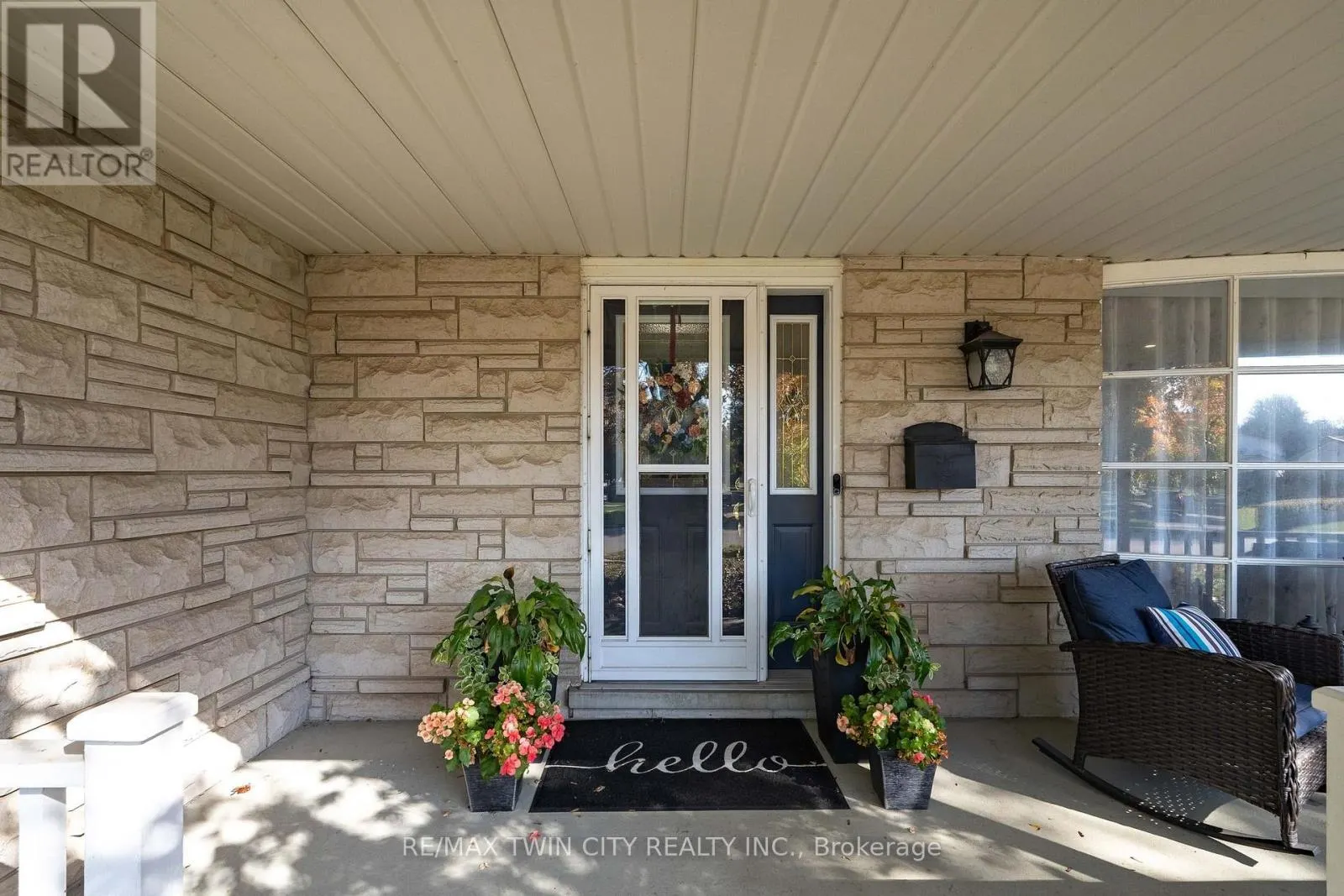 47 EASTWOOD DRIVE