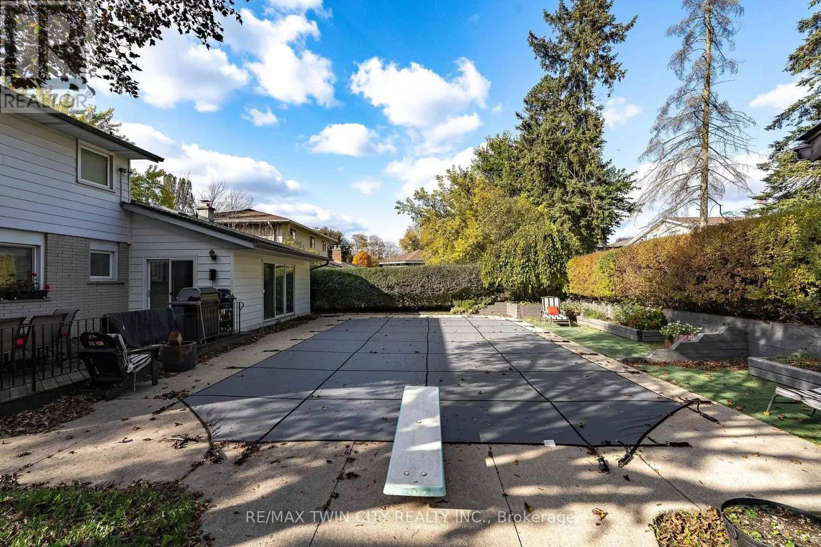 47 EASTWOOD DRIVE