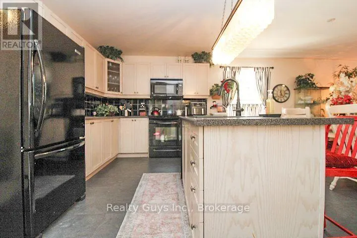 1235 HAGGIS DRIVE