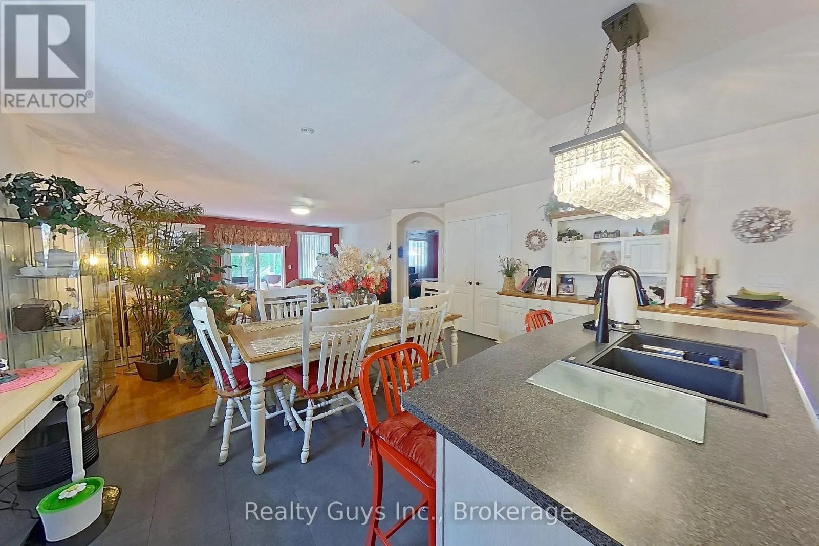 1235 HAGGIS DRIVE