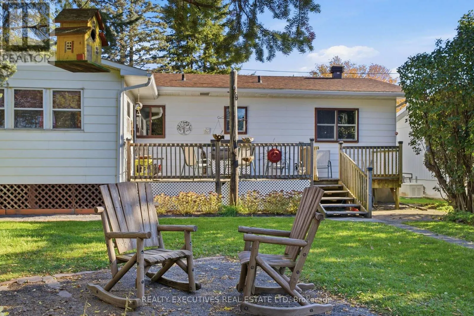 46 THOMPSON ROAD