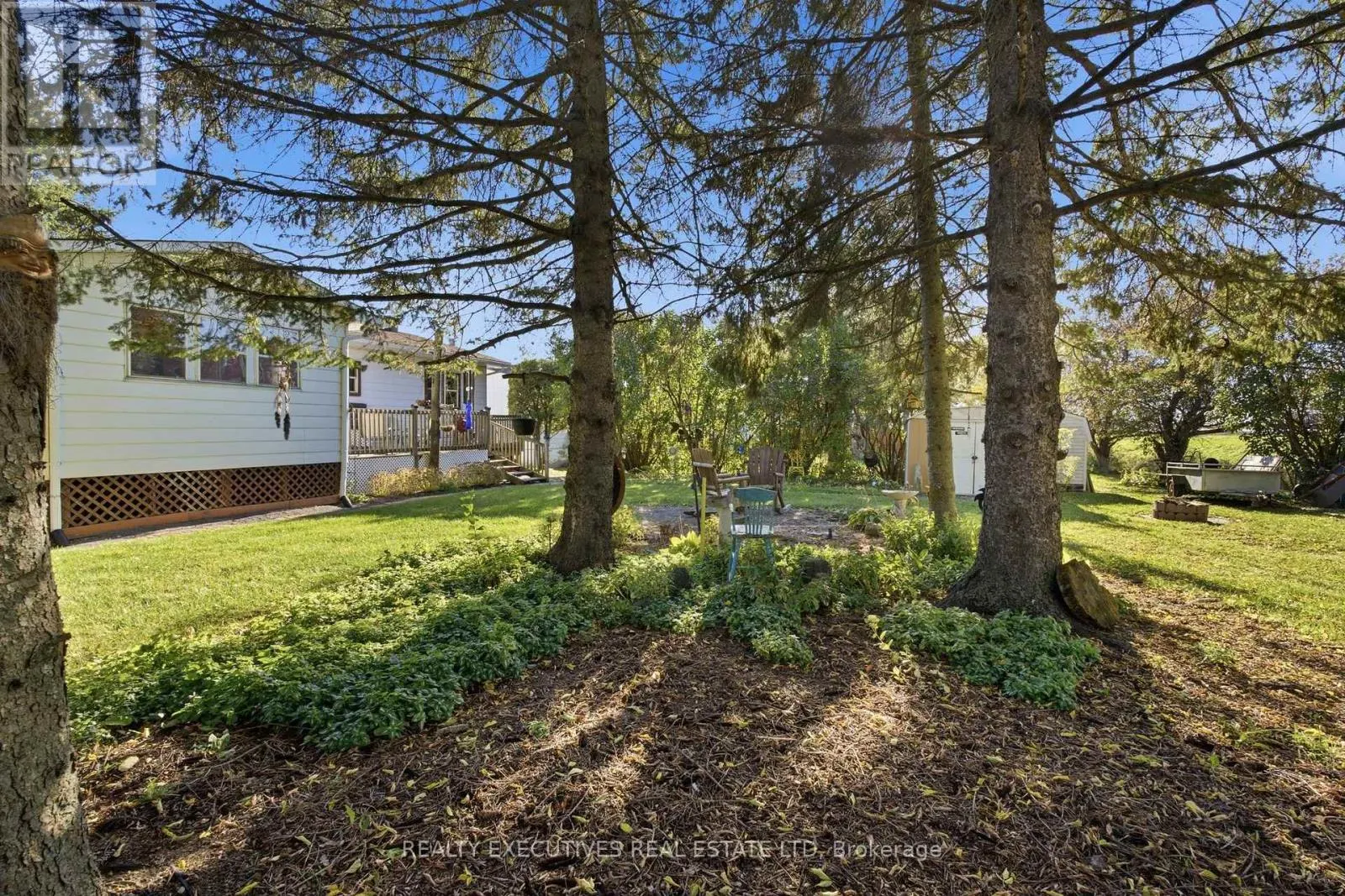 46 THOMPSON ROAD