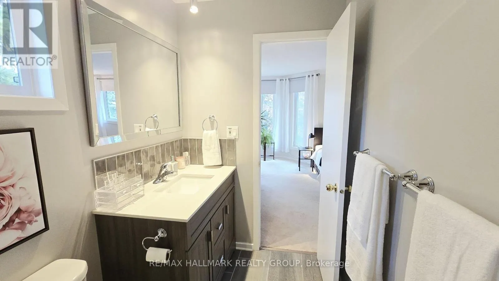 40 HUNTSMAN CRESCENT