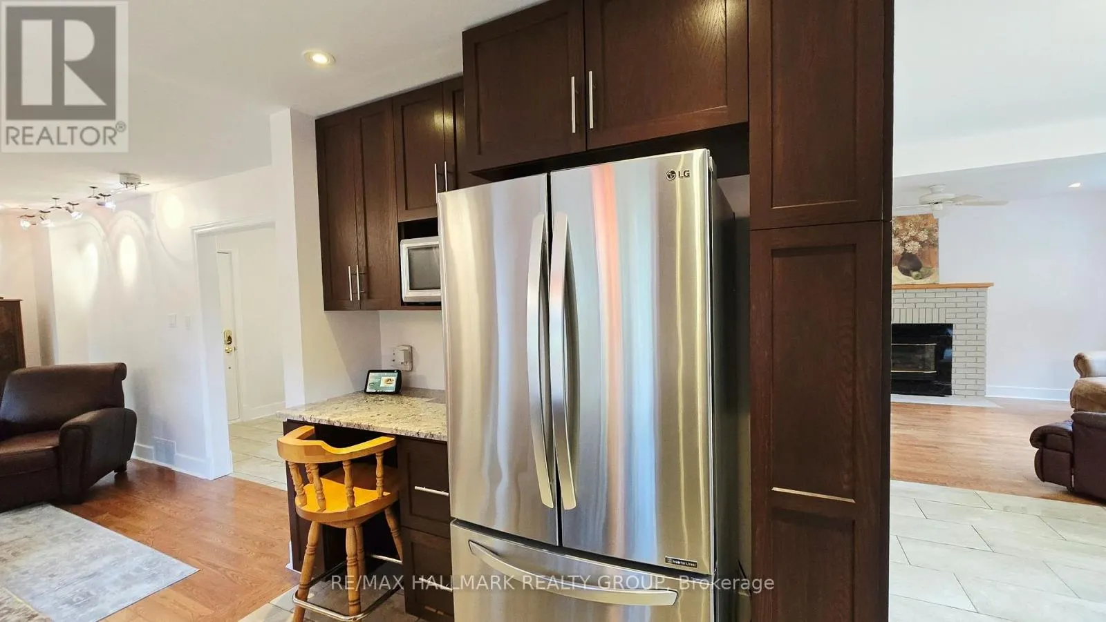 40 HUNTSMAN CRESCENT