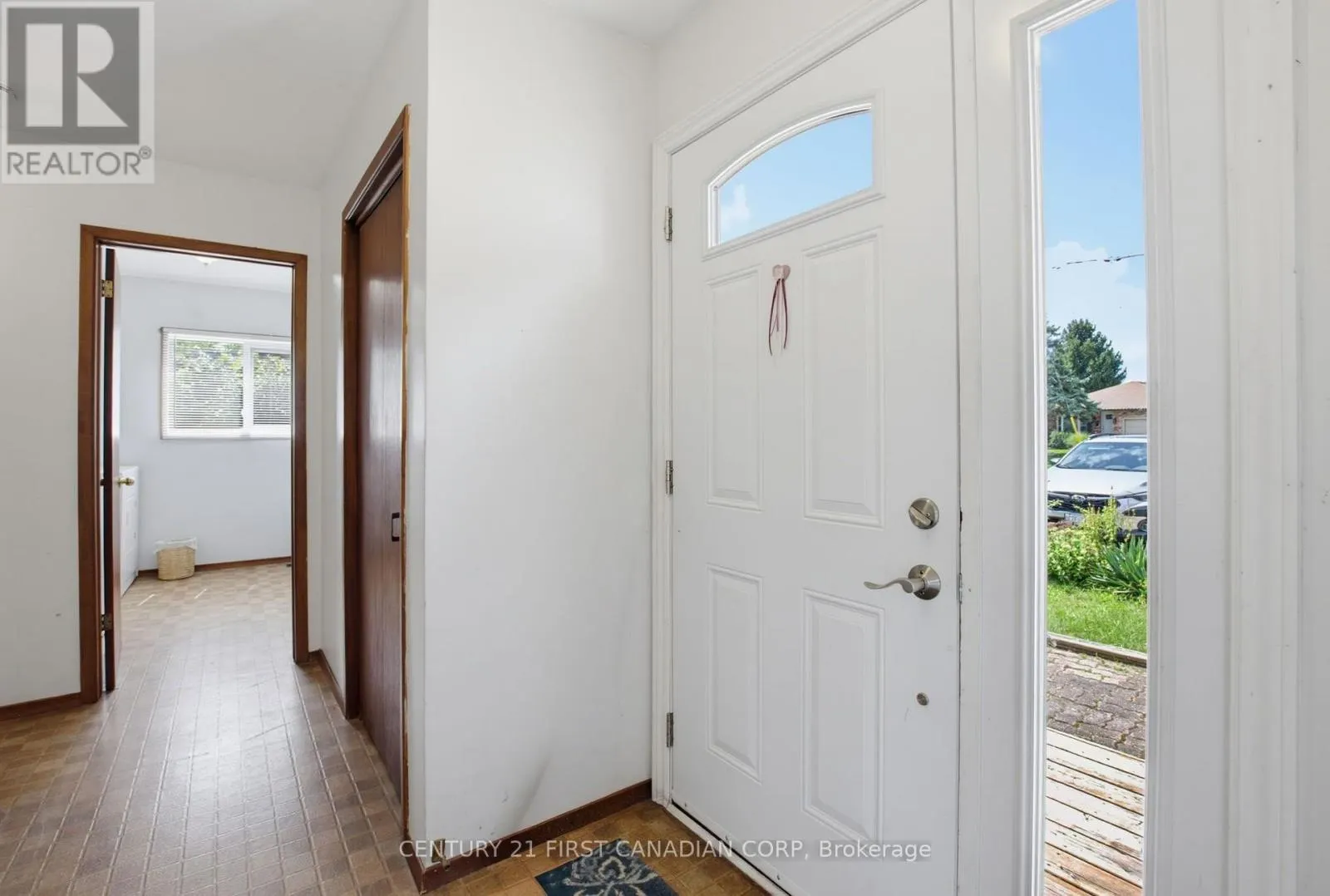 444 FOREST LAWN AVENUE