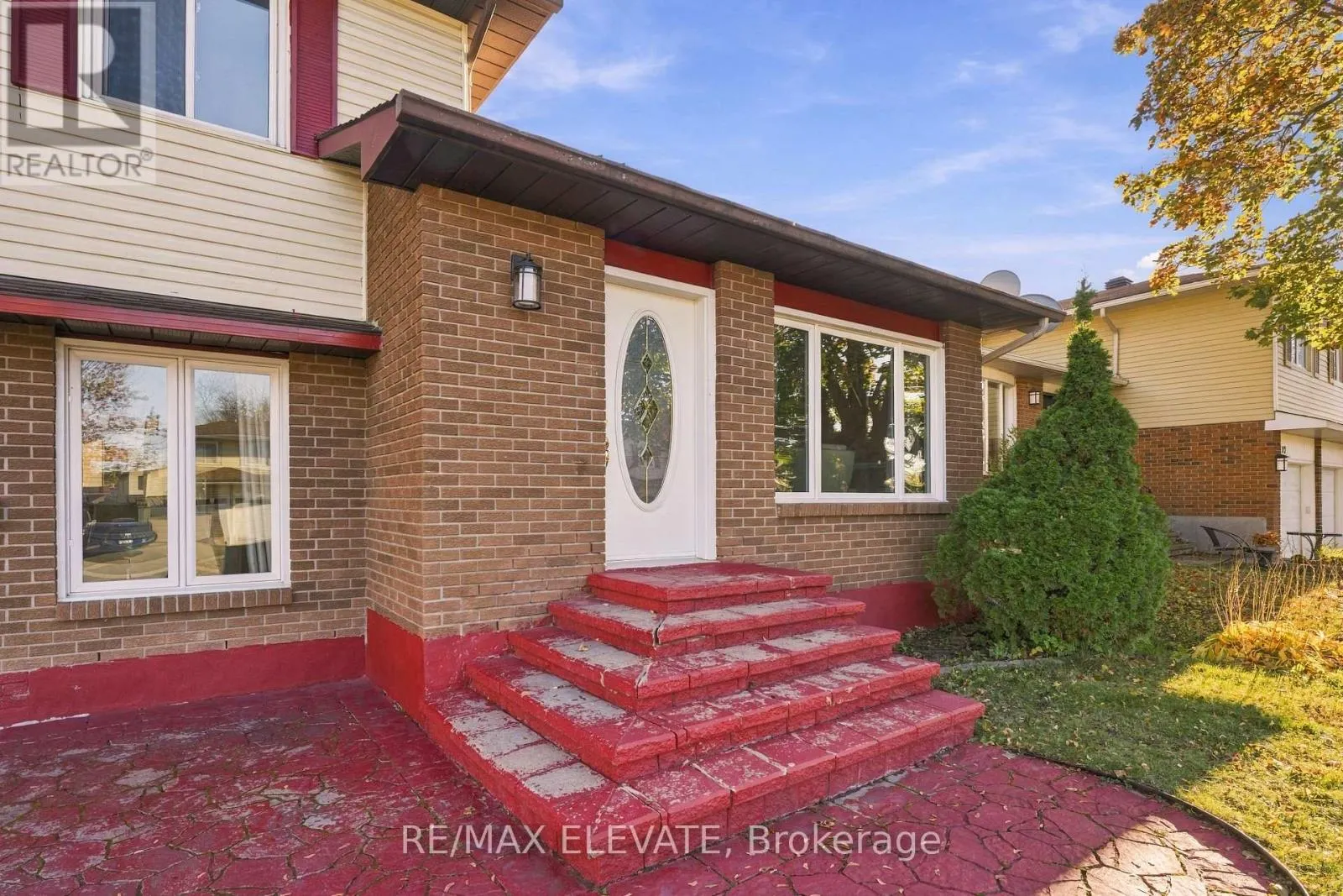 6104 VINEYARD DRIVE