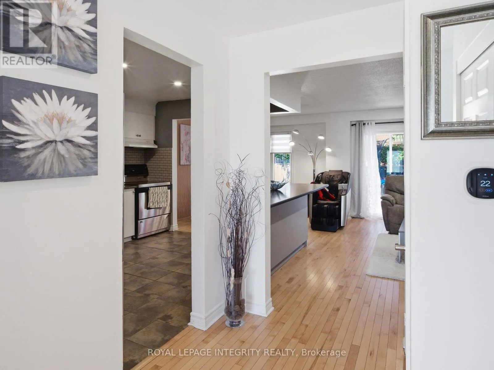 1 GINGRAS COURT