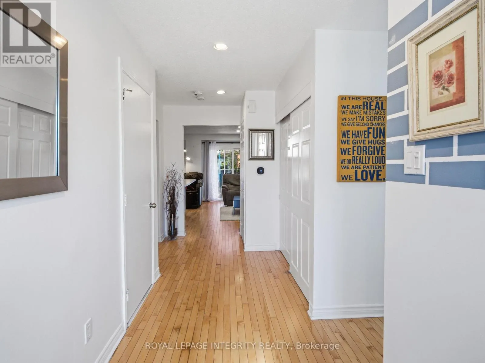 1 GINGRAS COURT
