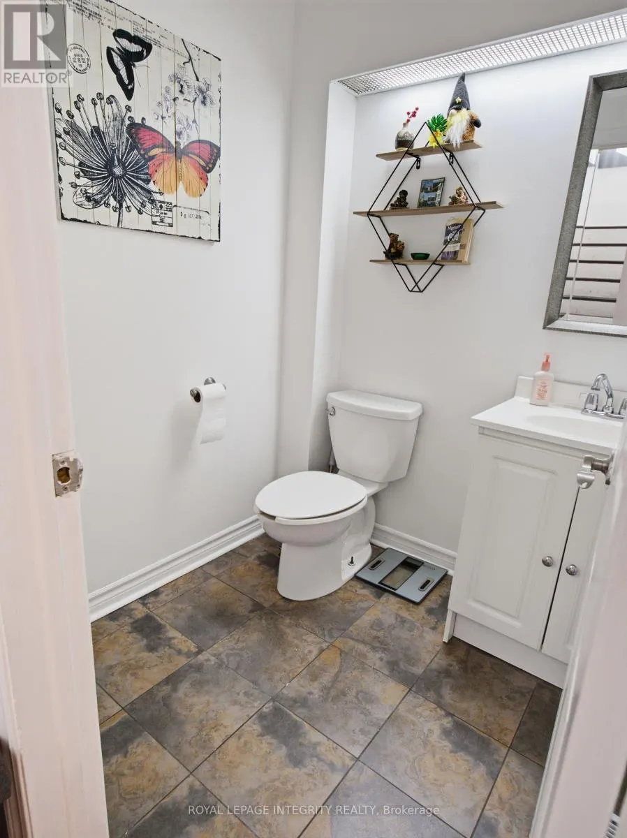 1 GINGRAS COURT