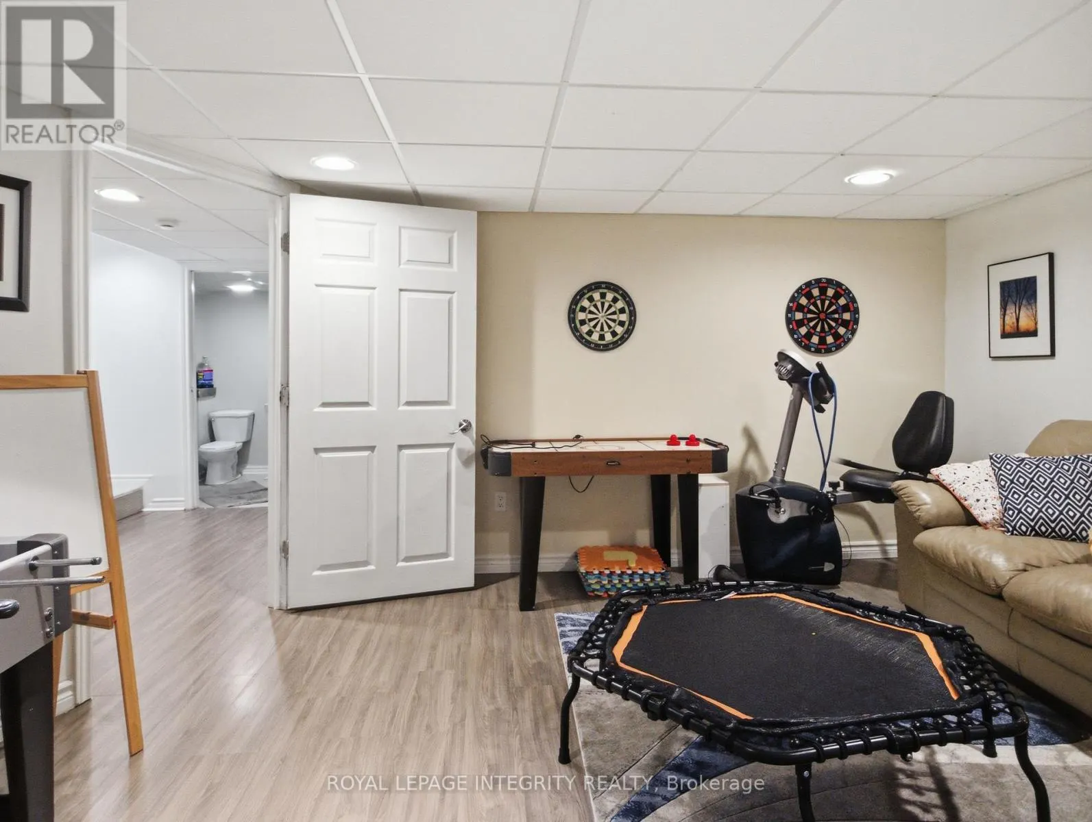 1 GINGRAS COURT