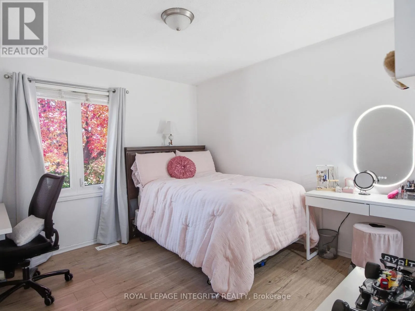1 GINGRAS COURT
