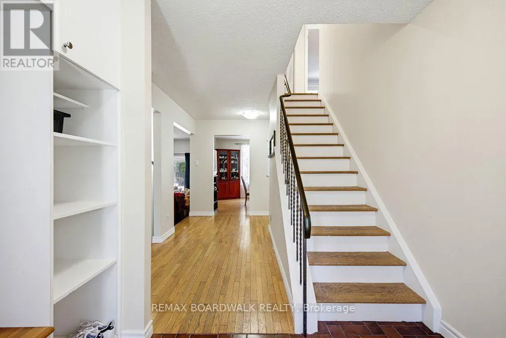 29 SOUTHPARK DRIVE
