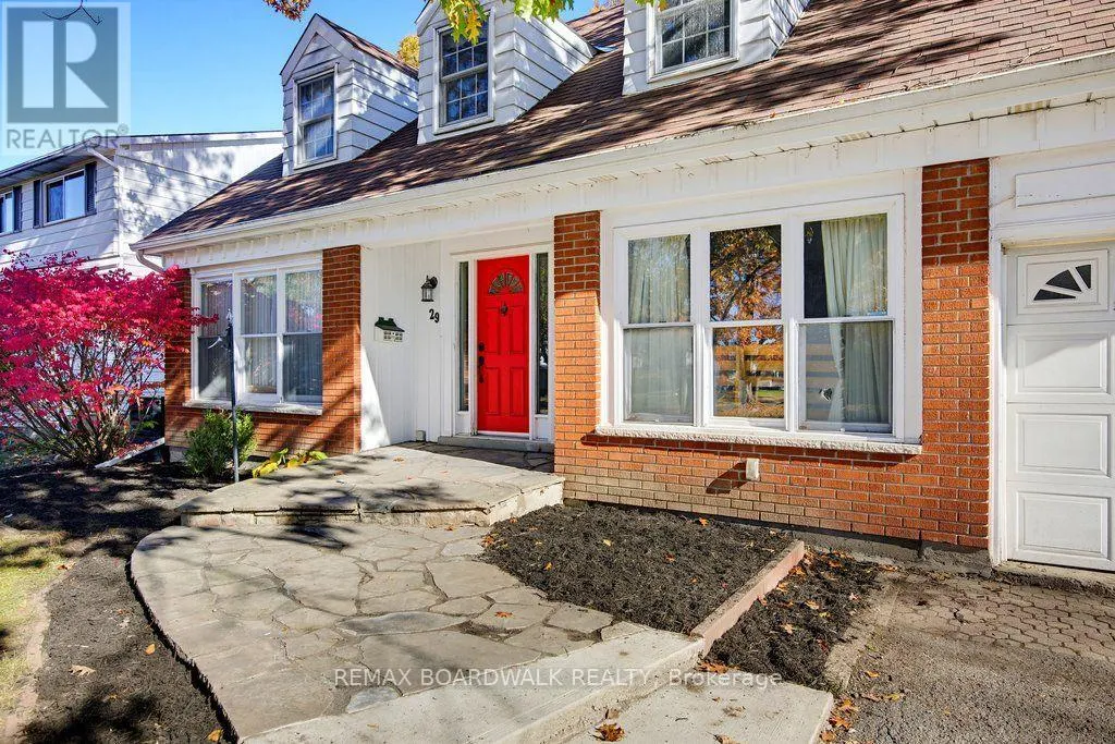 29 SOUTHPARK DRIVE