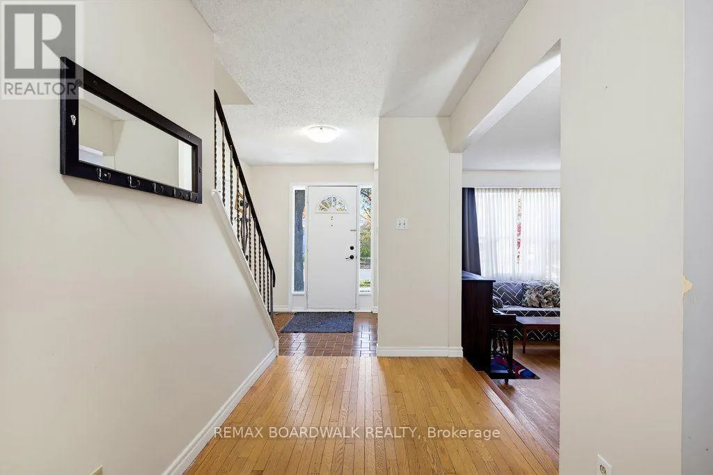 29 SOUTHPARK DRIVE
