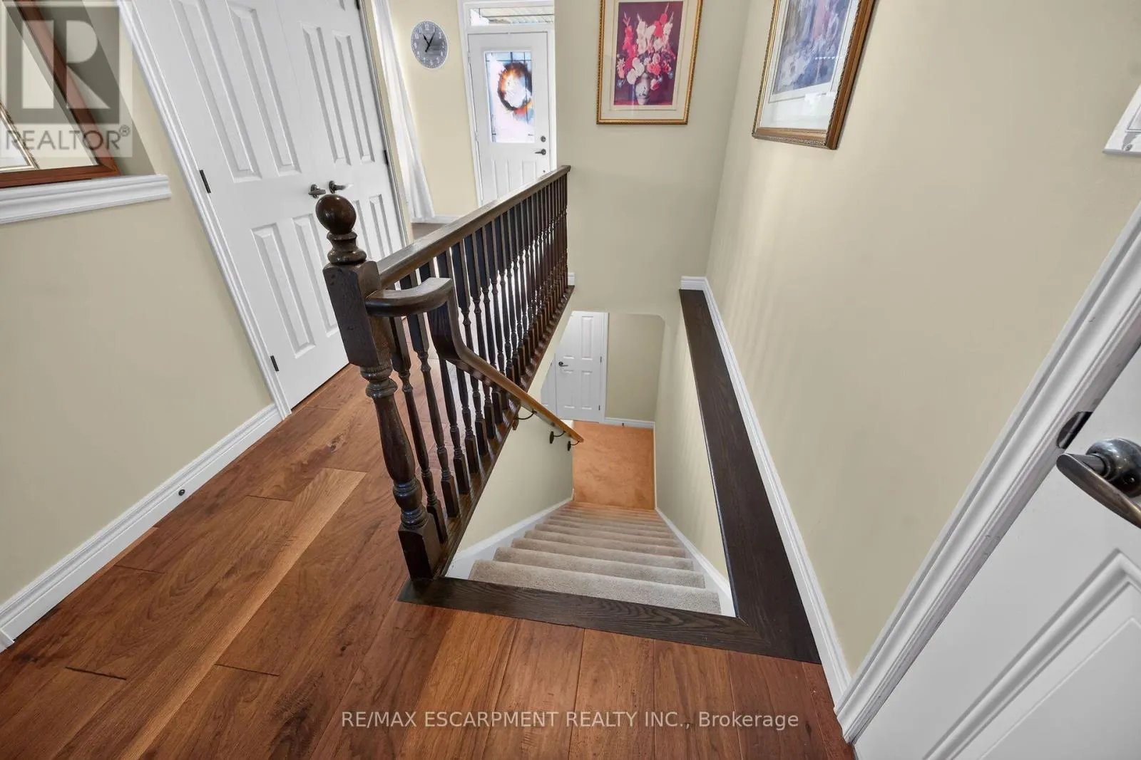5 HILLGARTNER LANE