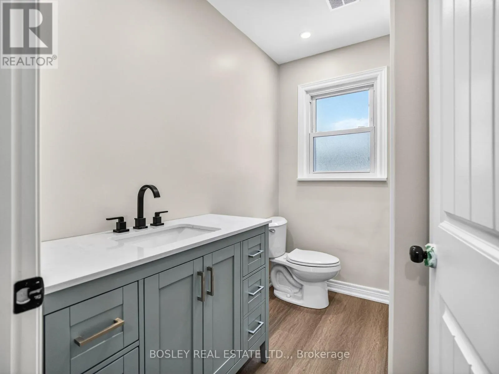 8 PEARCE AVENUE