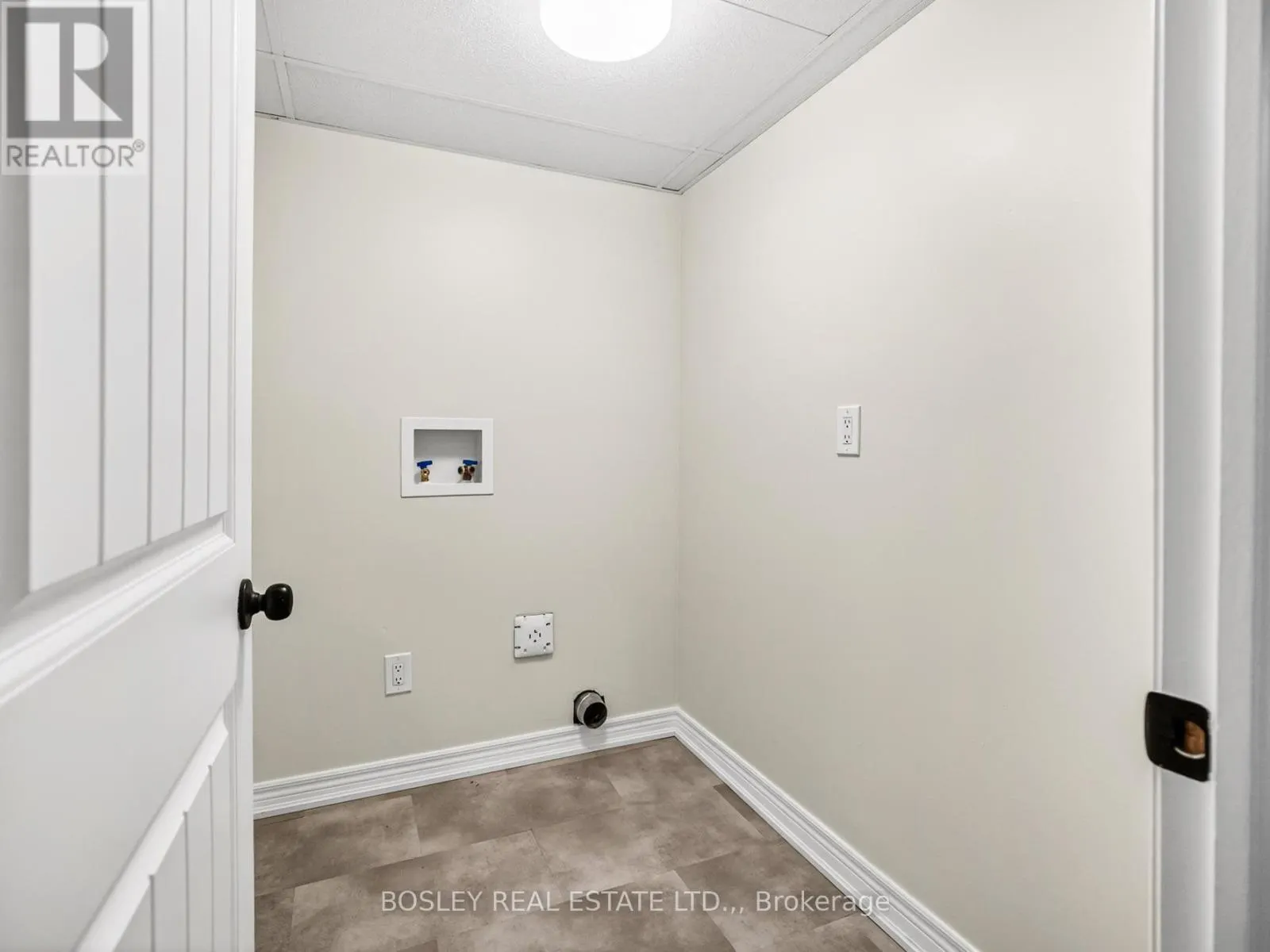 8 PEARCE AVENUE