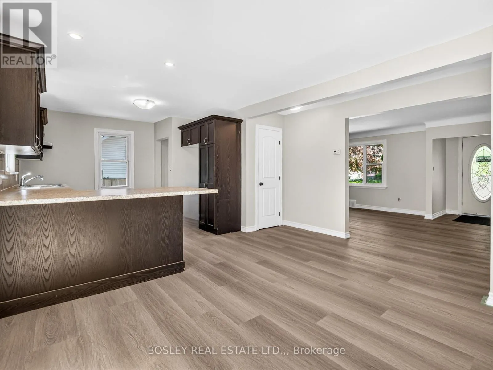 8 PEARCE AVENUE