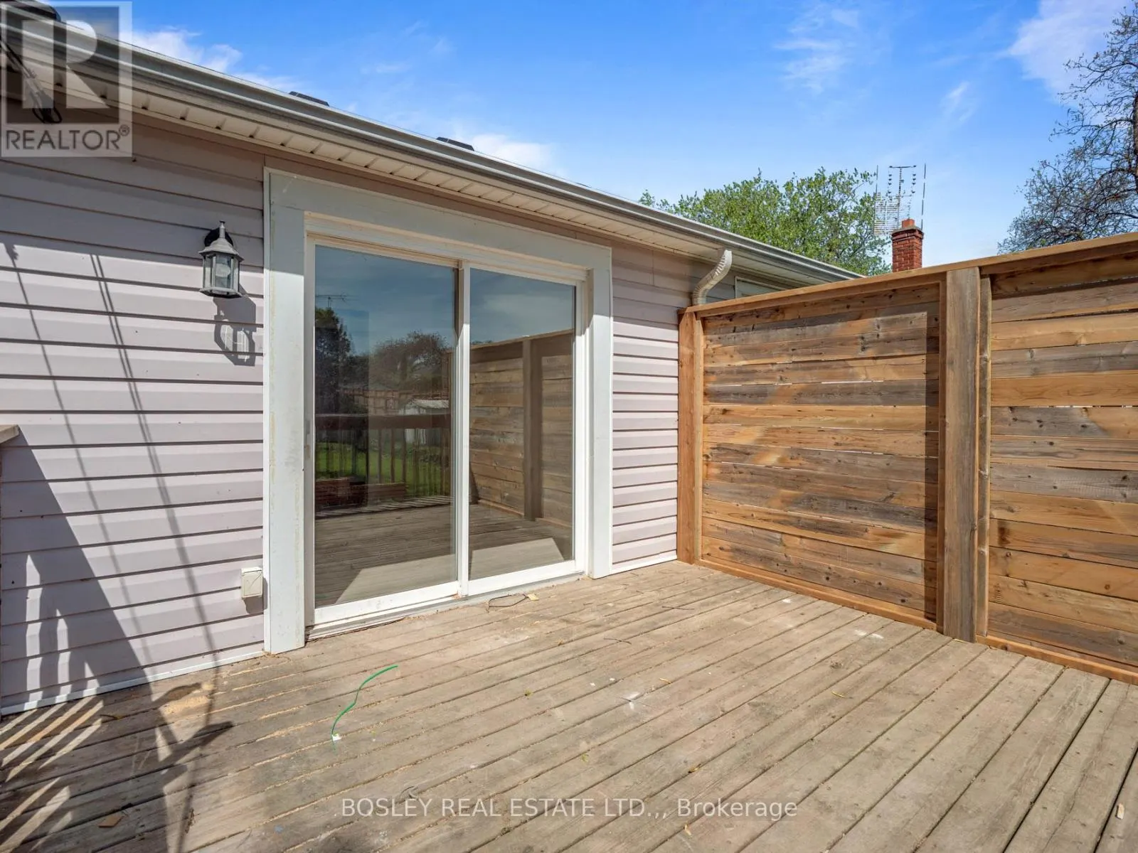 8 PEARCE AVENUE