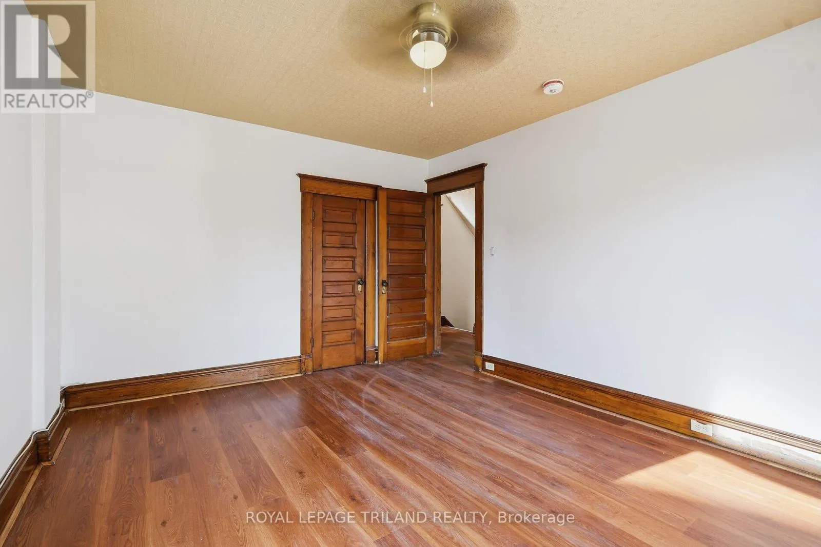 22 MITCHELL STREET