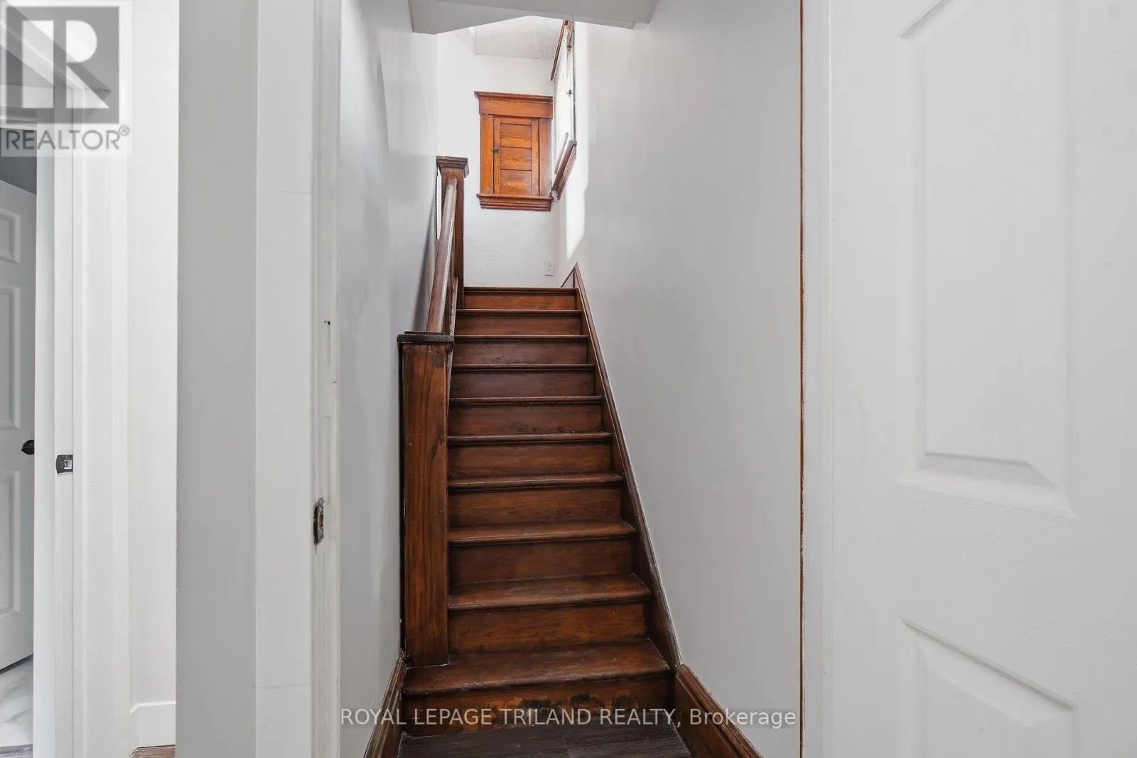 22 MITCHELL STREET
