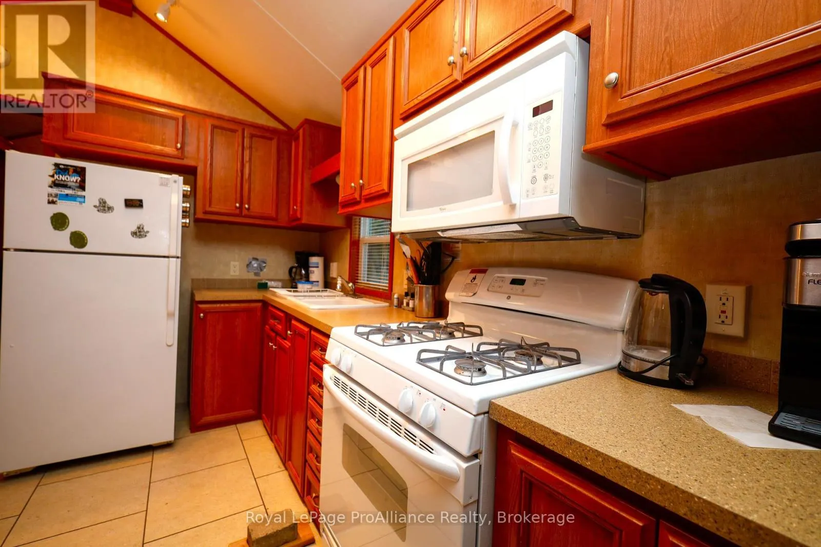 486 COUNTY ROAD 18 - 3 BAYSIDE LANE