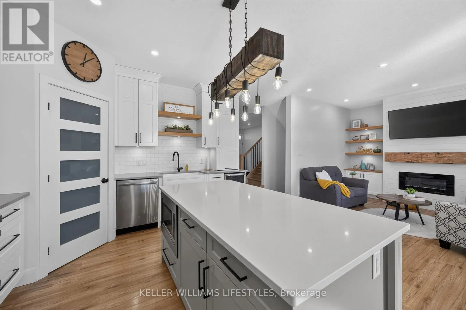 1699 CHELTON COURT