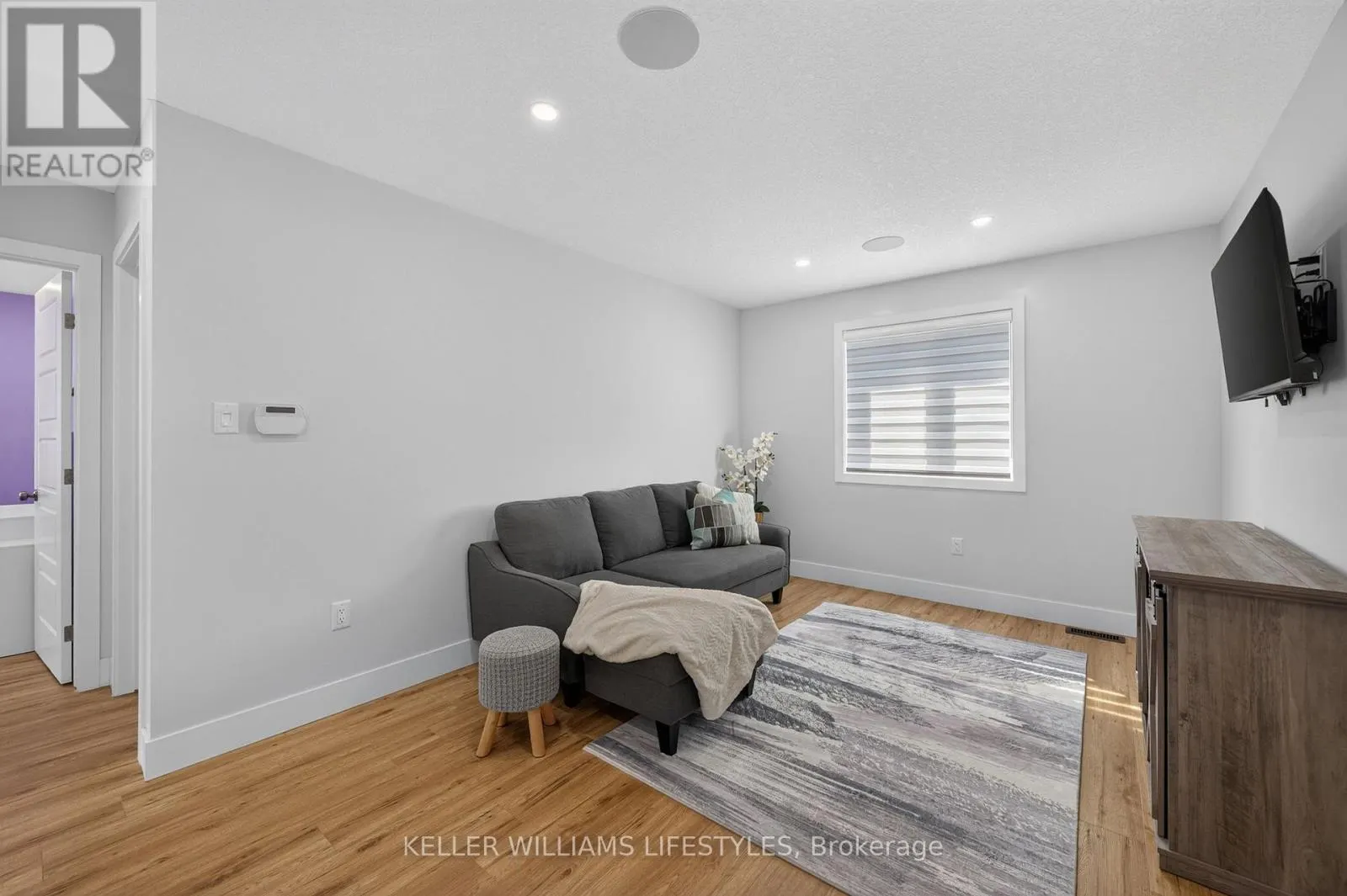 1699 CHELTON COURT