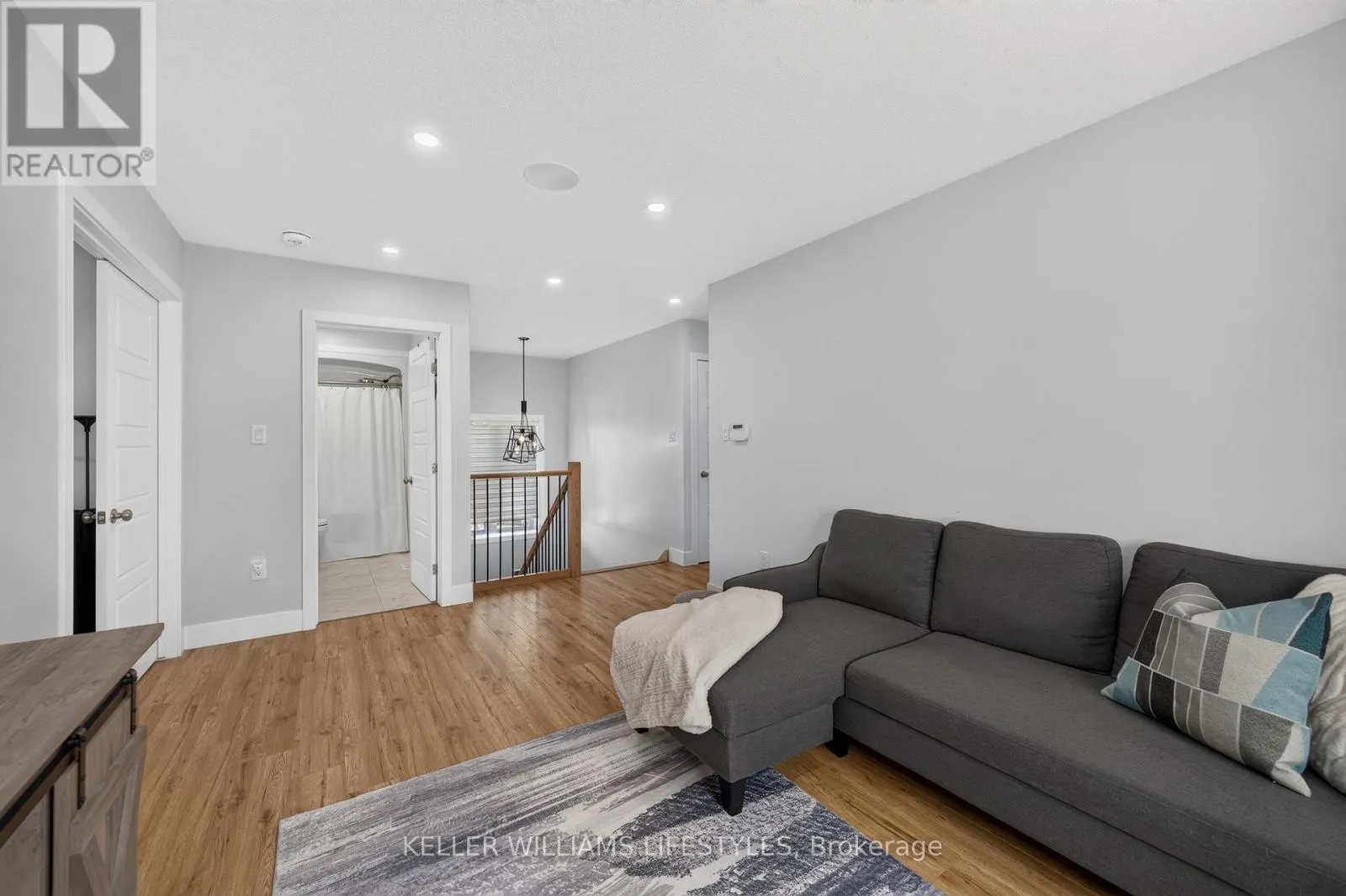 1699 CHELTON COURT