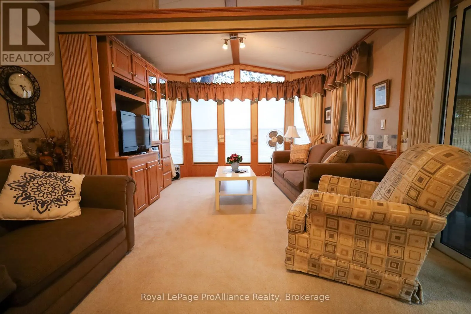 486 COUNTY ROAD 18 - 8 FOREST GROVE LANE