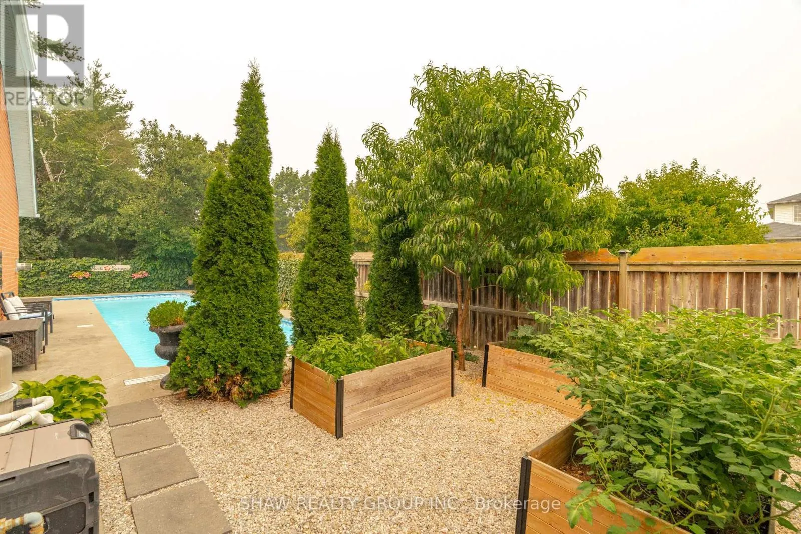 79 BEAVERBROOK CRESCENT