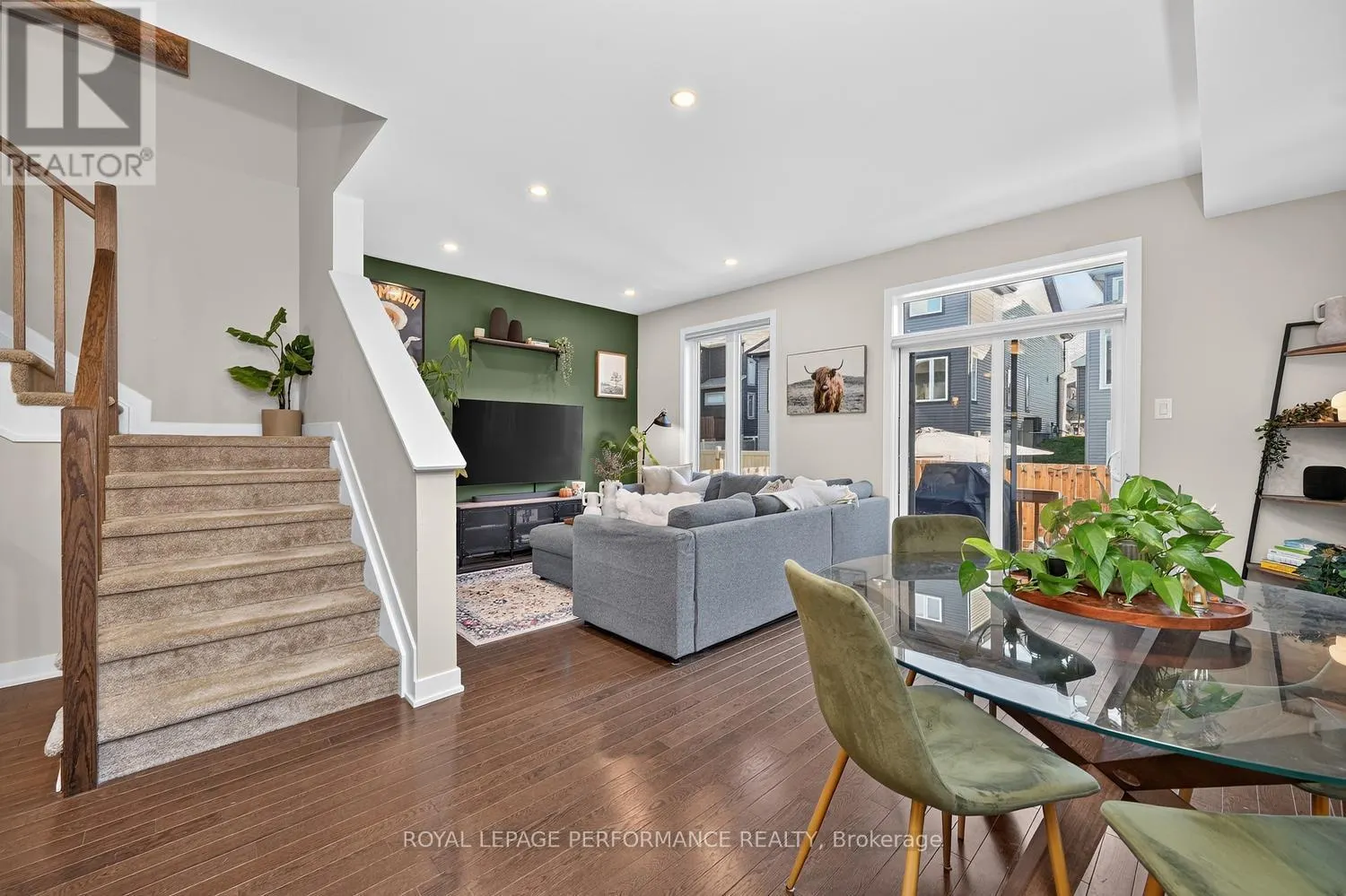 1016 KIJIK CRESCENT