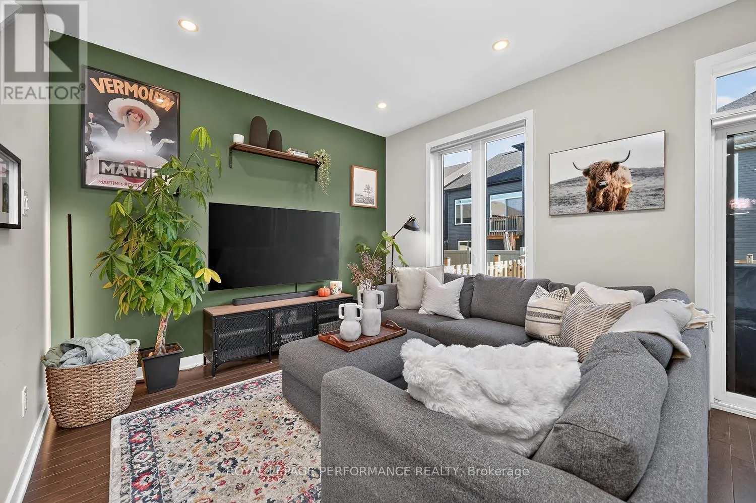 1016 KIJIK CRESCENT