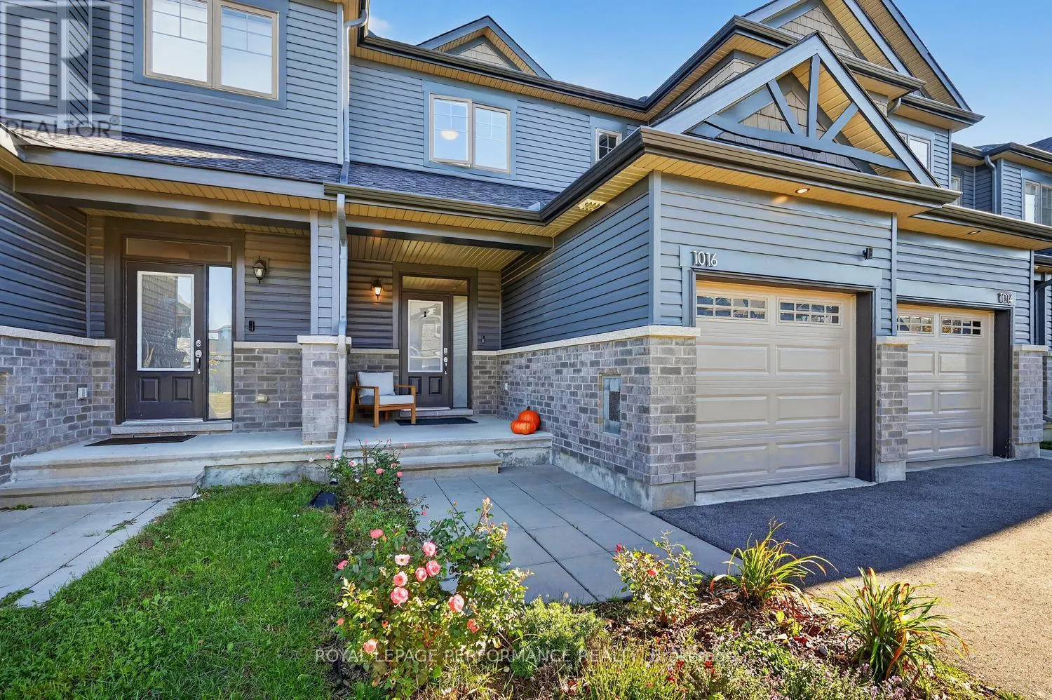 1016 KIJIK CRESCENT