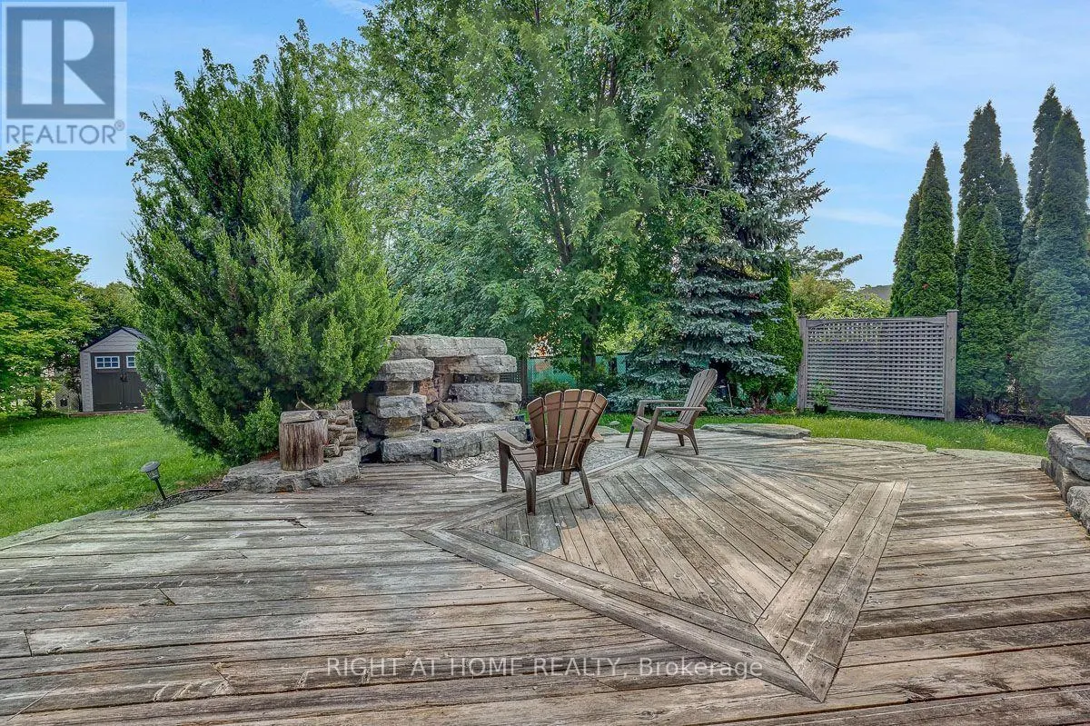 514 LANDSWOOD WAY