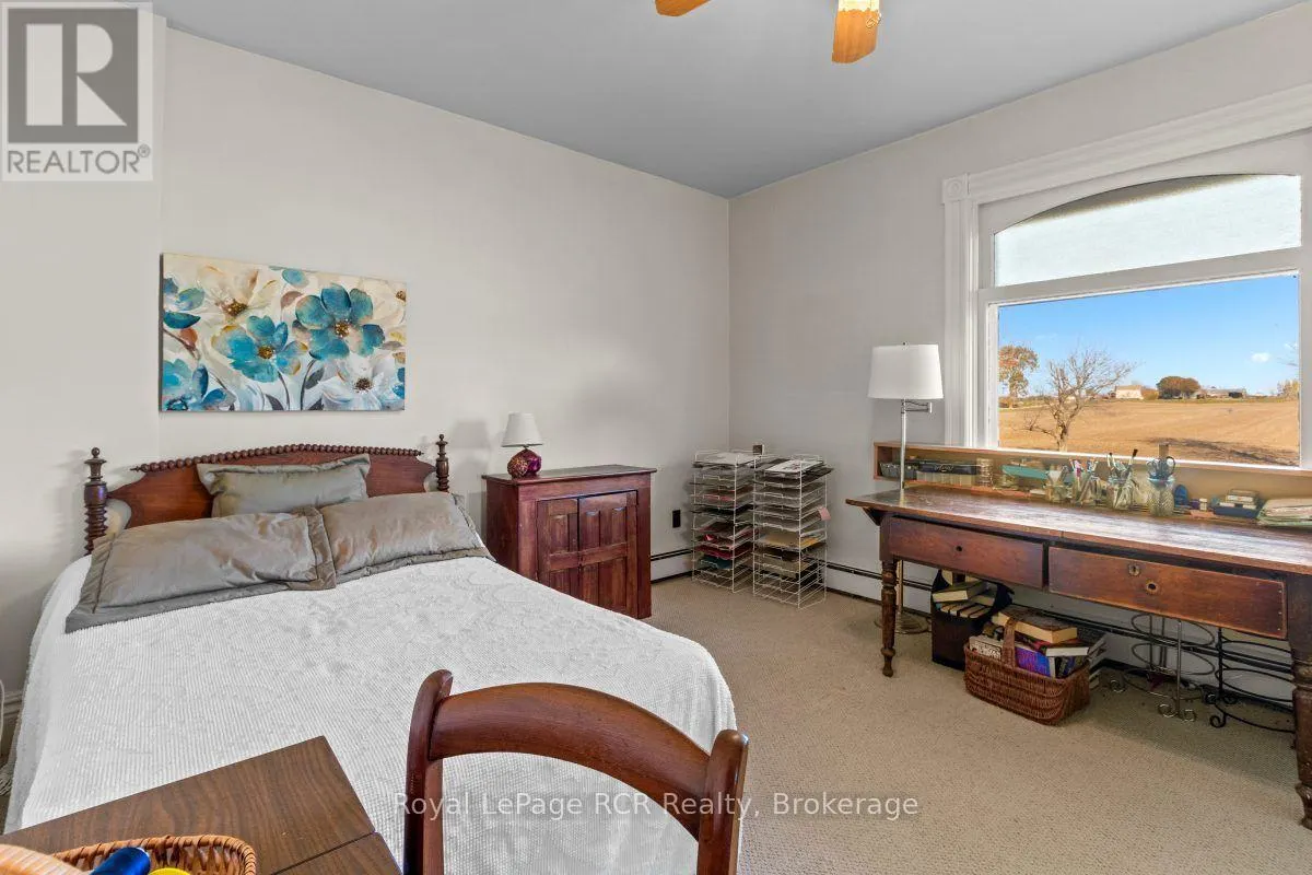 235 CONCESSION 8 ROAD W