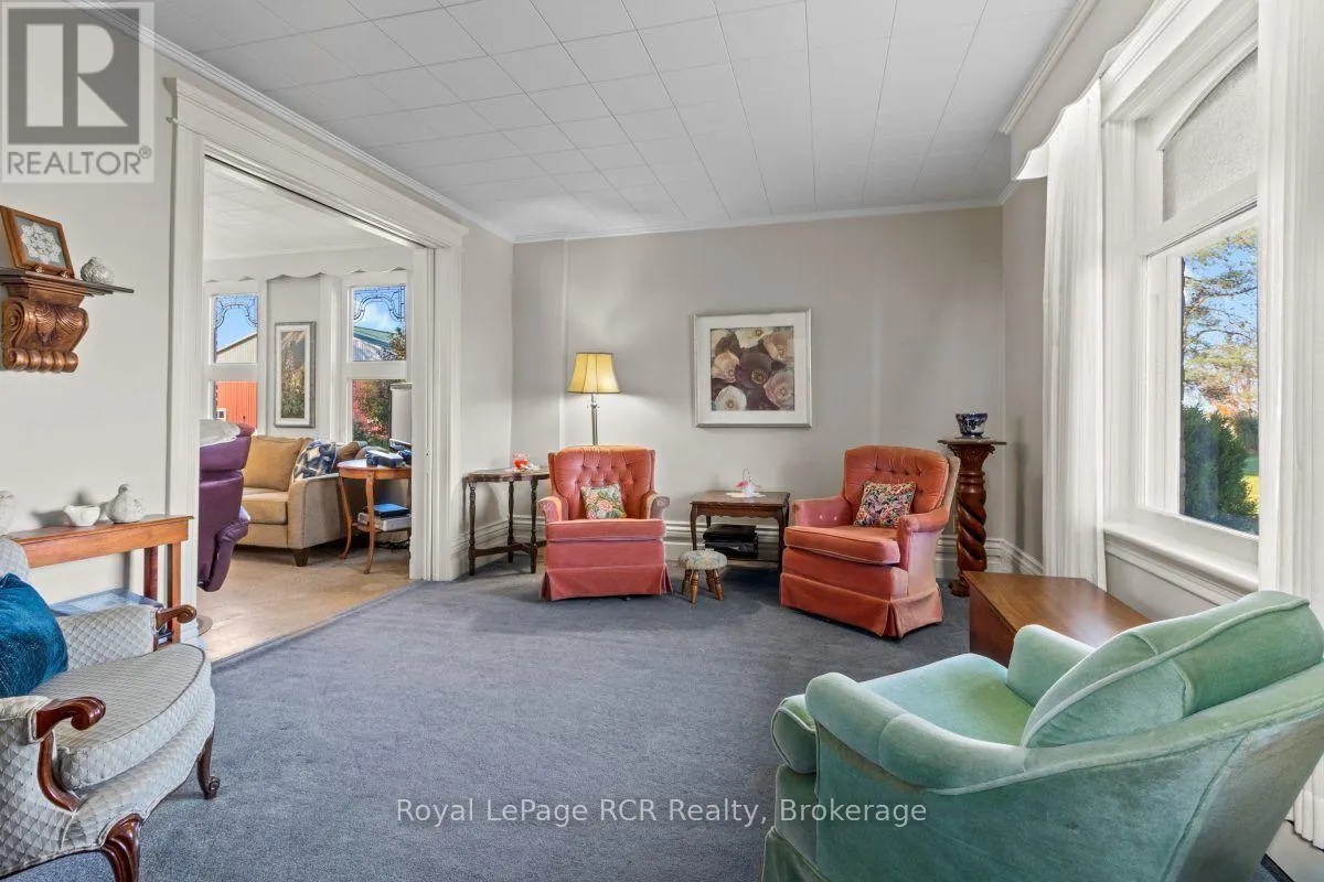 235 CONCESSION 8 ROAD W
