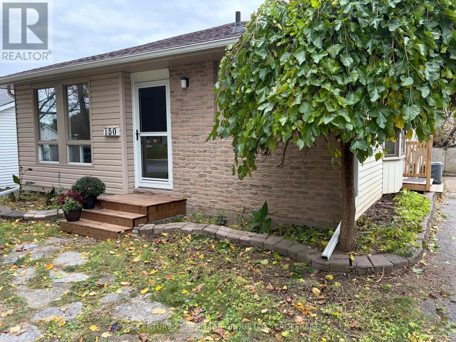 150 DAUPHIN AVENUE