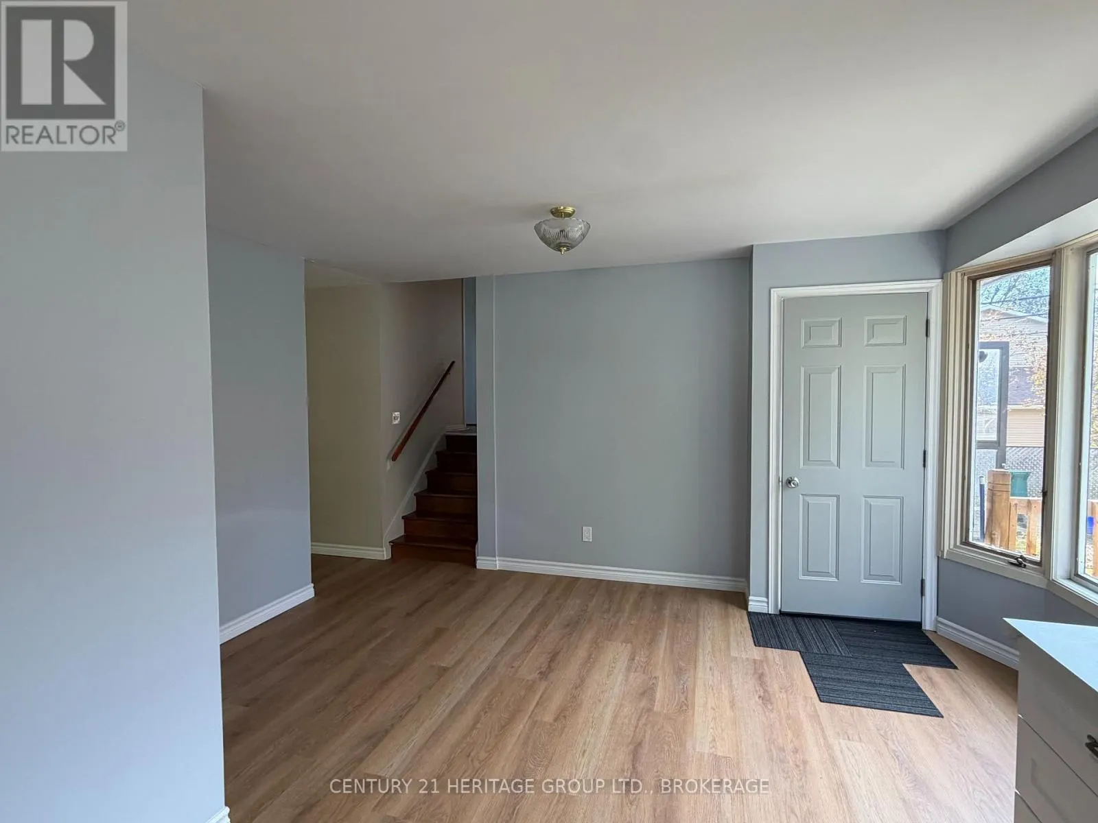150 DAUPHIN AVENUE