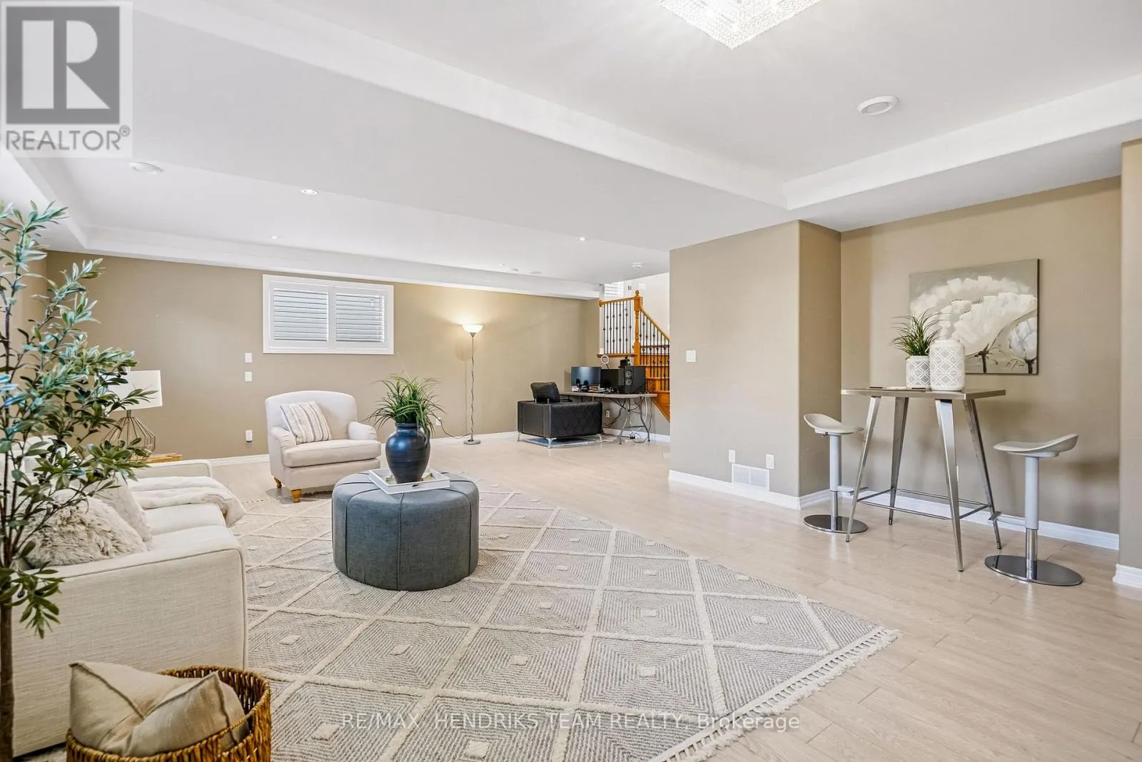 17 FIRST STREET LOUTH