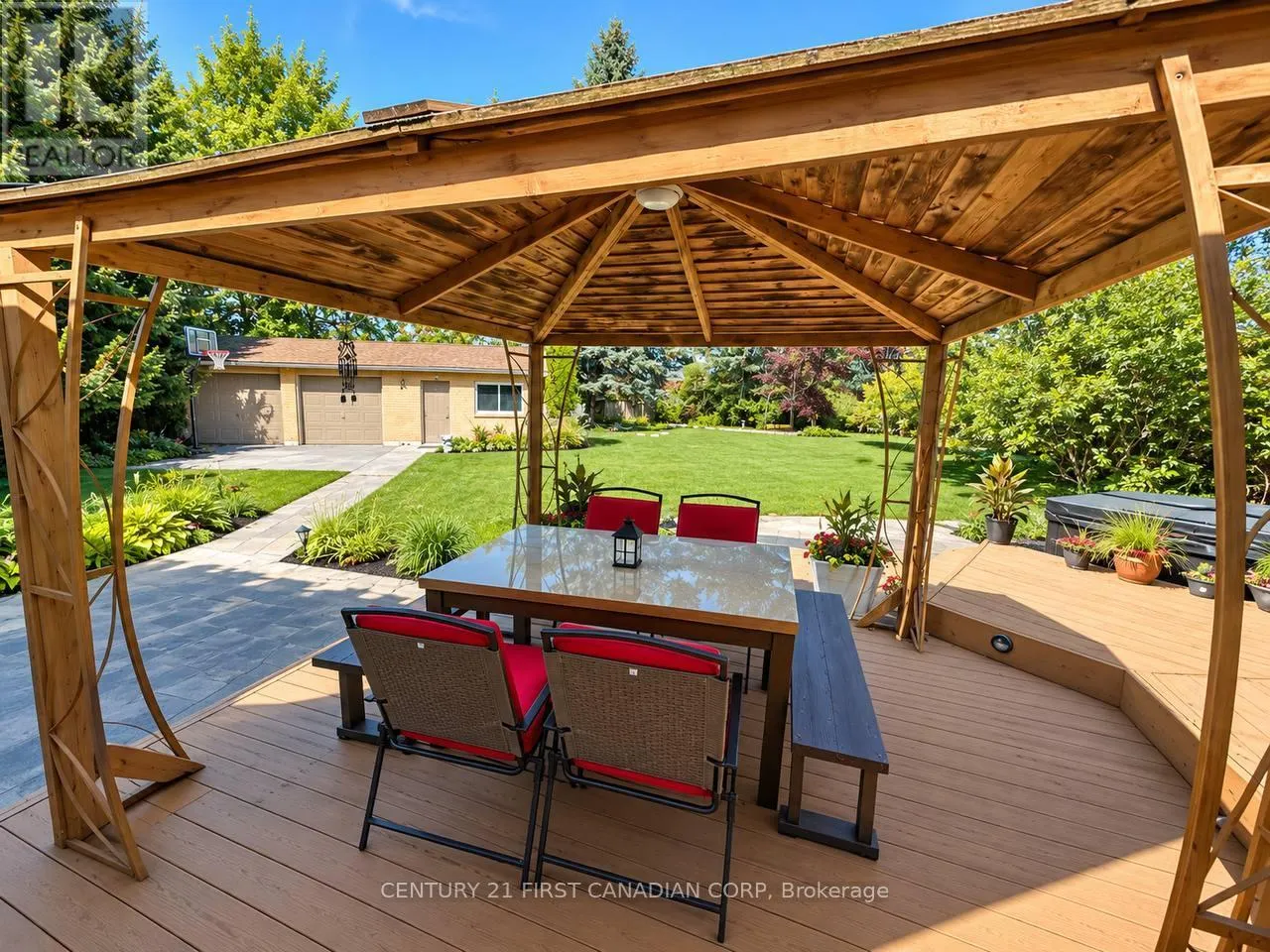 509 REGAL COURT