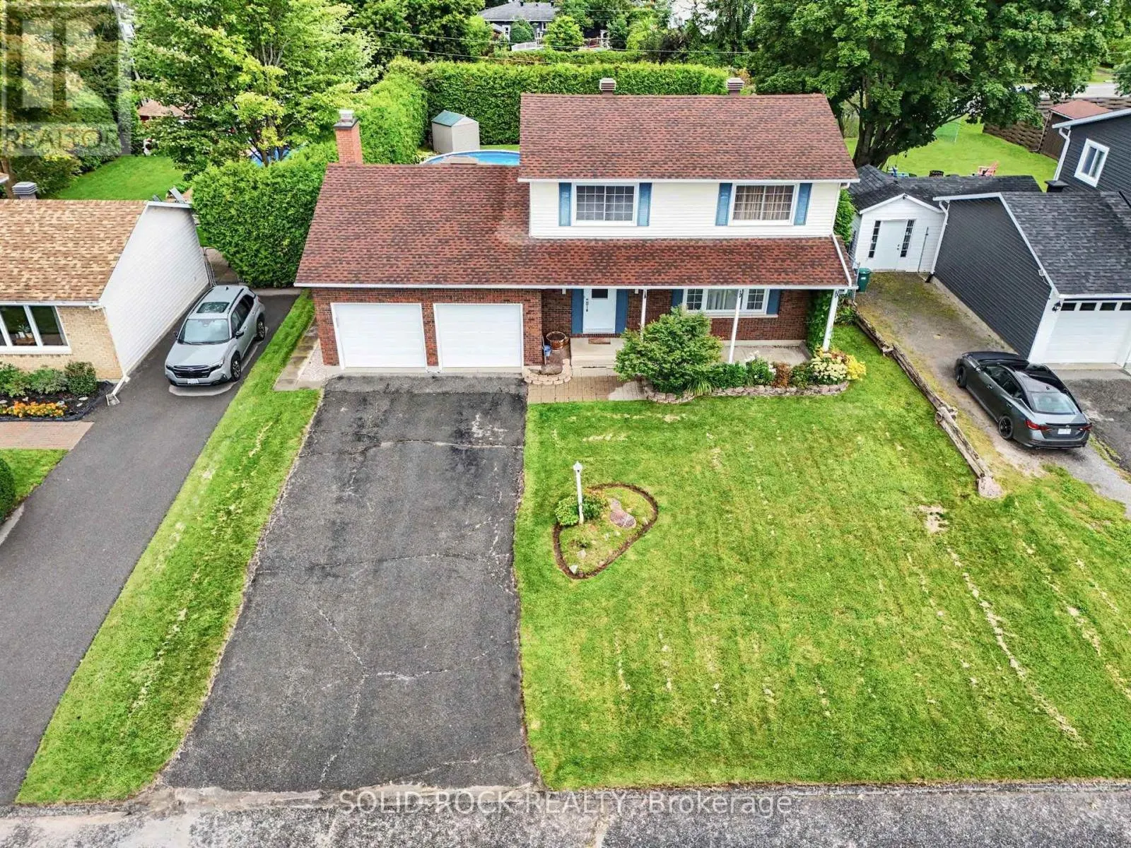 9 OWLSHEAD ROAD