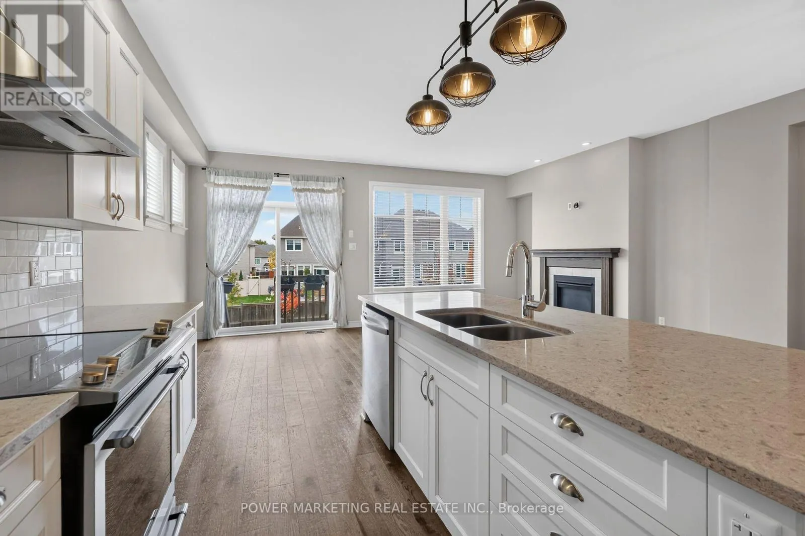 644 CARTOGRAPHE STREET